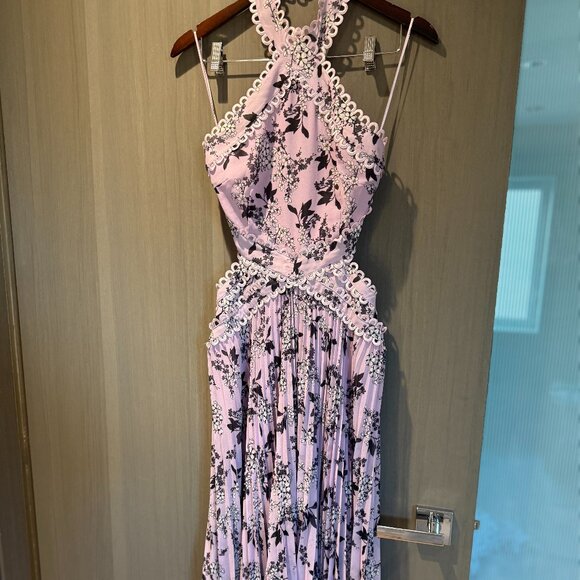 Lilac Purple Floral Dress, Cut-outs and Backless. - Picture 4 of 5